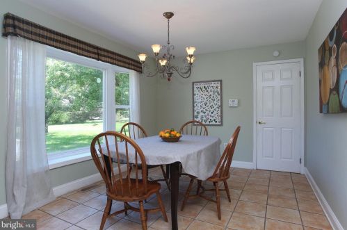 1845 Ferguson Ln, Blue Bell PA  19422-1308 exterior