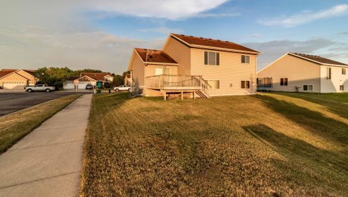 437 22nd Ave, Sartell MN  56377-2469 exterior