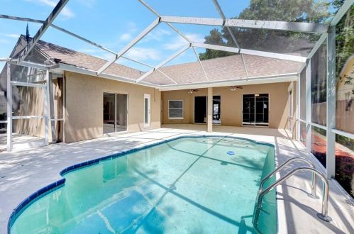 4607 Rowe Dr, New Port Richey, FL 34653-6327
