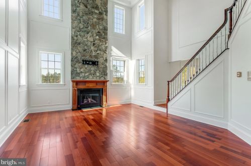14980 Deepwood Ln, Nokesville VA  20181-2602 exterior