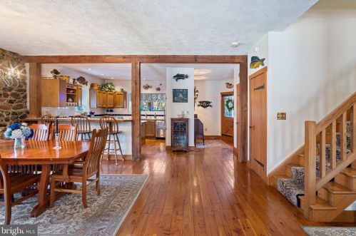 222 Longspur Dr, Wilmington DE  19808-4363 exterior