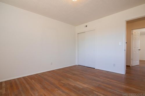 6227 Buisson St, San Diego CA 92122-2246 exterior