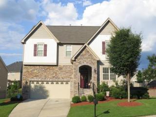 2741 Cashlin Dr, Raleigh, NC 27616-5567