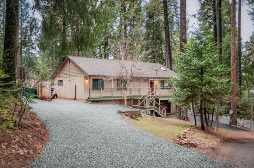 2778 Polaris St, Pacific House, CA 95726-9613
