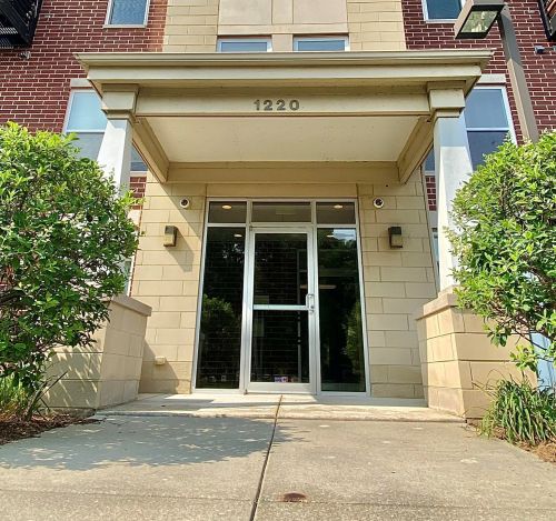 1220 Locust St, Milwaukee WI  53212-2642 exterior