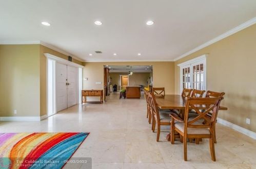 4000 41st Ct, Hollywood FL  33021-1820 exterior