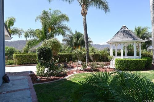 28289 Corte Ocaso, Temecula CA  92592-3081 exterior