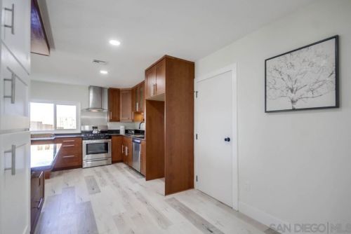6788 Benson Ave, San Diego CA  92114-5833 exterior