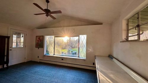 407 Pillow Ave, Cheswick PA  15024-1322 exterior