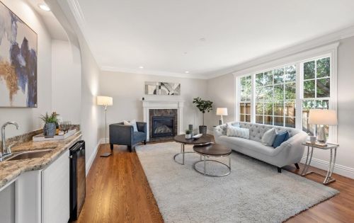 1916 Hull Ave, Redwood City CA  94061-3315 exterior