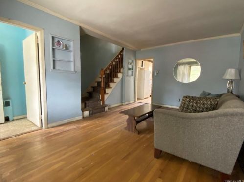 4134 Wilder Ave, Bronx, NY 10466-2132