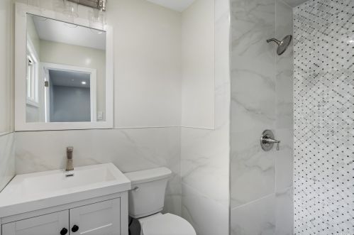 2512 April Ln, North Bellmore NY  11710-5113 exterior