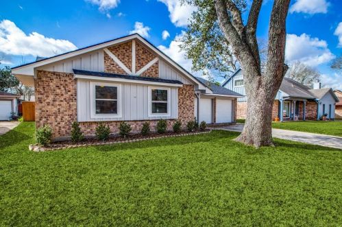 2009 Sunset Ct, League City, TX 77573-3515