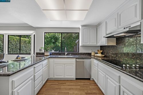 421 Evergreen Ct, Danville CA  94526-5514 exterior