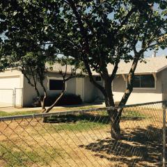 201 Maple St, Madera, CA 93637-5471