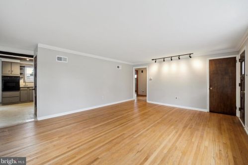28 Grosstown Rd, Pottstown PA  19464-6106 exterior