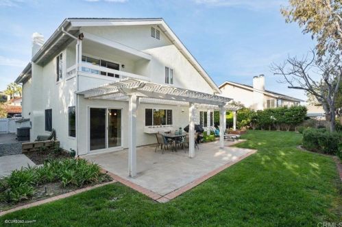 2257 Plazuela St, Carlsbad CA  92009-8029 exterior