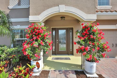 1753 Berkshire Cir, Vero Beach FL 32968-6720 exterior