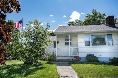 81 Joy Rd, Waterbury, CT 06708-2403