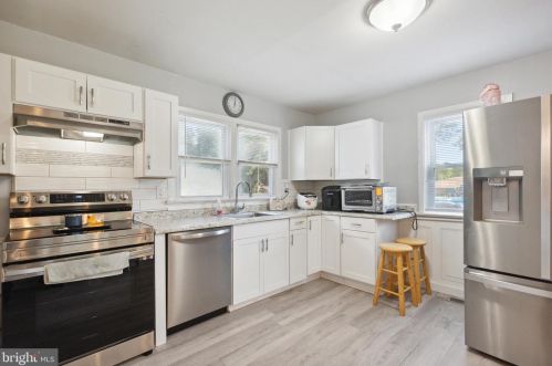 2060 Erial Clementon Rd, Erial NJ 08081-9628 exterior