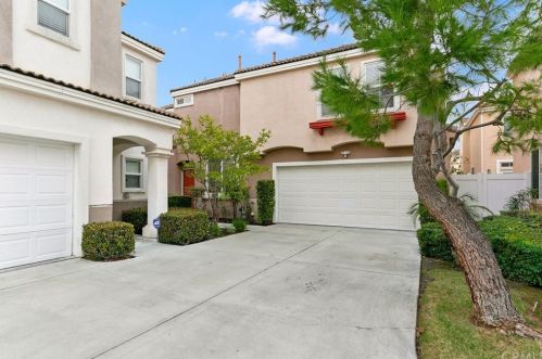 10125 Andy Reese Ct, Garden Grove, CA 92843-5503