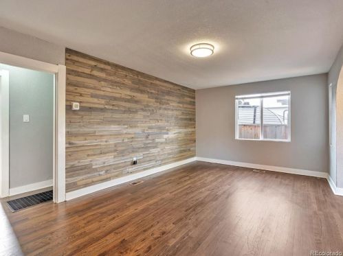 1453 Tamarac St, Denver CO  80220-3326 exterior