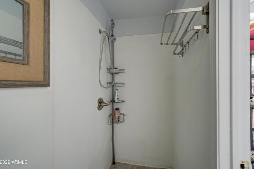 7830 17 Ave, Phoenix AZ 85023-2569 exterior