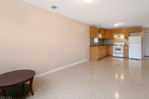 553 26th St, Paterson NJ  07514-2549 exterior