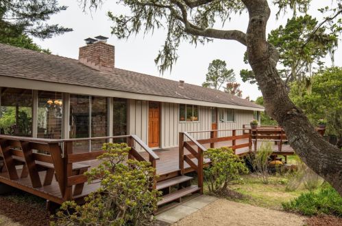 1074 Trappers Trl, Pebble Beach, CA 93953-2832