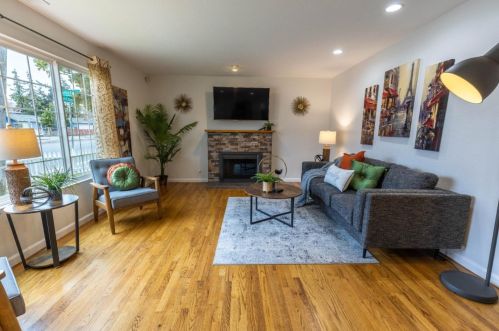 1497 Fruitdale Ave, San Jose, CA 95128-3236