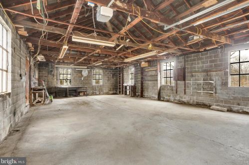 3090 Spring Rd, Carlisle PA  17013-8713 exterior