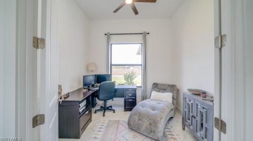 1013 6th Ave, Cape Coral FL  33909-1365 exterior