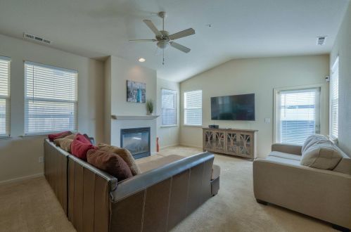314 Wilson Cir, Greenfield CA  93927-5267 exterior