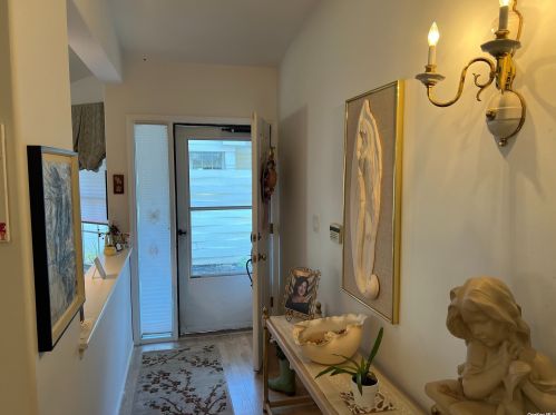 11 Huntington Ct, Panamoka NY  11961-1624 exterior