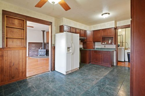 841 Legion Dr, Twin Lakes WI  53181-9139 exterior