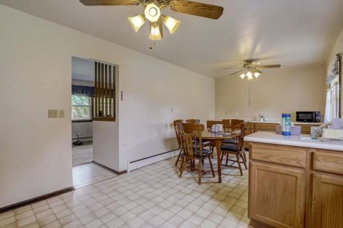 11315 Glenbrook Ln, Thiensville WI  53092-3113 exterior