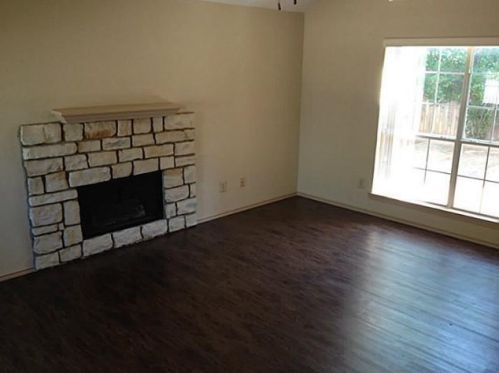 1533 Collin Dr, Allen TX  75002-4111 exterior