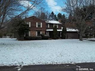 16 Squire Ln, Pittsford, NY 14534-4022