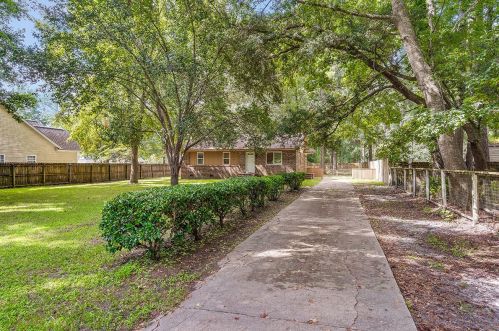 1946 Ghana St, Johns Island, SC 29455-8100