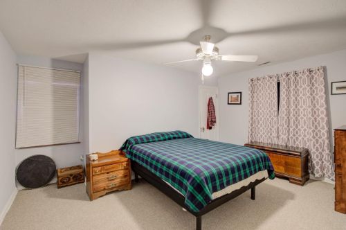 2357 Beechmont Ave, Cincinnati OH 45230-2030 exterior