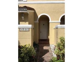 4344 109th Pl, Miami, FL 33178-1819