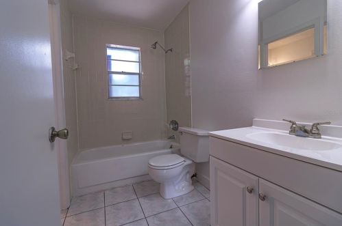 11625 129th Ln, Ocklawaha FL  32179-5096 exterior