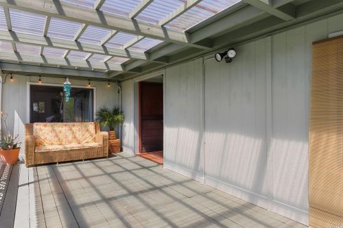 675 Starr Dust Ct, Lakeport CA  95453-6976 exterior