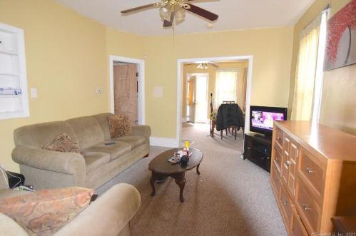 14 Colley St, Waterbury CT  06708-2605 exterior