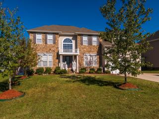 4983 Winding Ridge Dr, Greensboro, NC 27406-3158