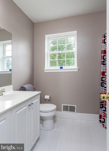 50 Ashley Cir, Gilbertsville PA  19525-8876 exterior