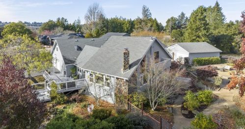 396 Pleasant Hill Rd, Sebastopol CA  95472-4020 exterior