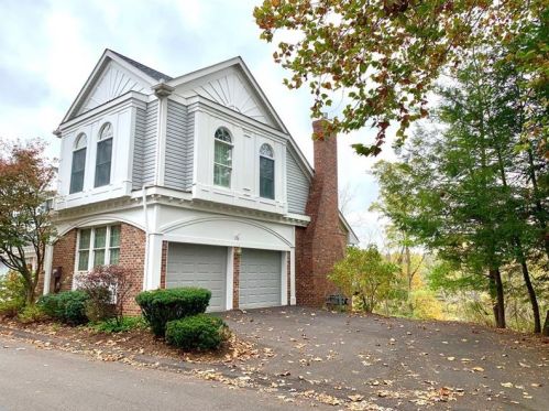 100 Waterside Dr, Canonsburg, PA 15317-2416