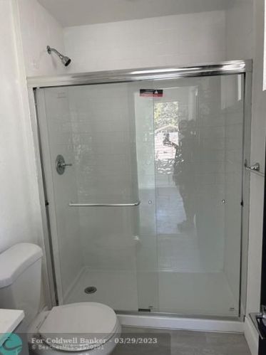 1305 58th Ave, Hollywood FL  33021-5123 exterior