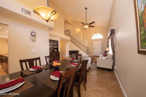 1260 Amberbrooke Ave, Tucson, AZ 85745-3369